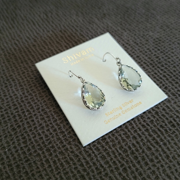 Shivam Green💚 Amethyst Teardrop💧Earrings - Picture 5 of 16